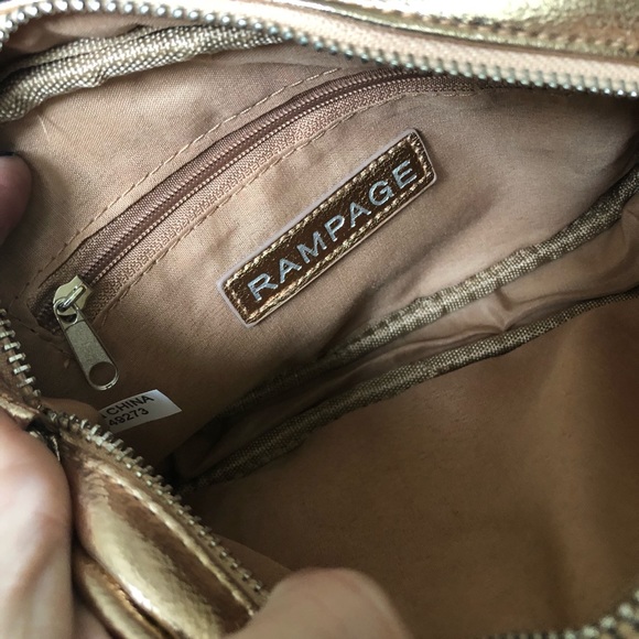 NWT Rampage Rose Gold Crossbody - Picture 7 of 7